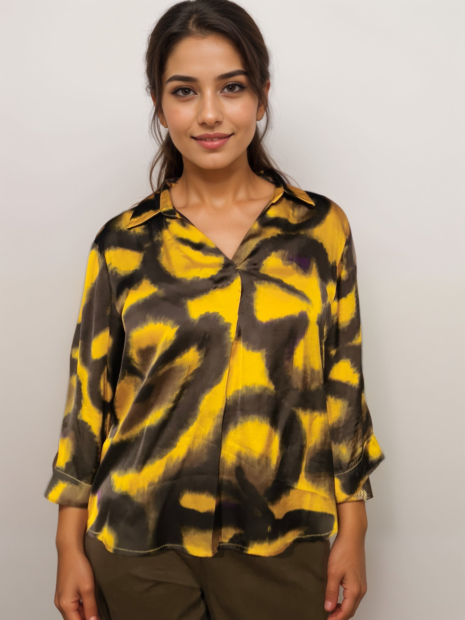 Timeless Touch printed satin Shirt