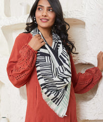 PRINTED MODAL STOLE